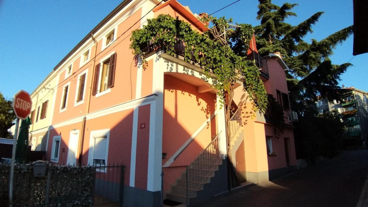 Apartmaji Soncek Izola Exterior photo
